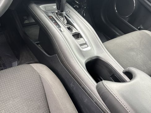 Used 2020 Honda HR-V EX image 7
