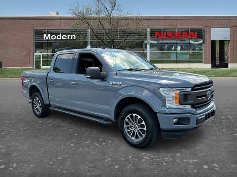 Used 2020 Ford F150 XLT w/ Equipment Group 302A Luxury AWD/4WD image 5