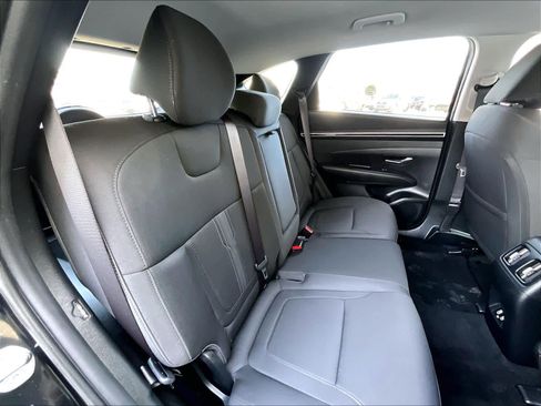 Used 2023 Hyundai Tucson SEL image 16