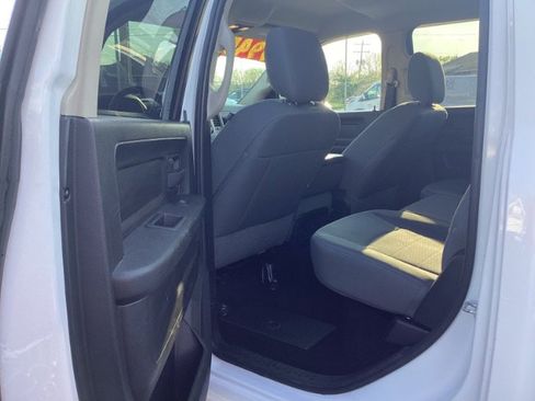 Used 2014 RAM 1500 Express image 6