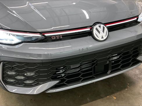 New 2026 Volkswagen GTI SE image 21