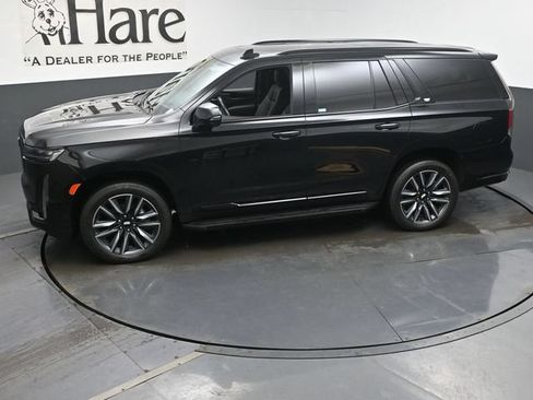 Used 2024 Cadillac Escalade Sport AWD/4WD image 59