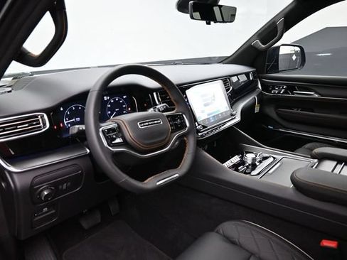 New 2026 Jeep Grand Wagoneer Summit AWD/4WD image 13