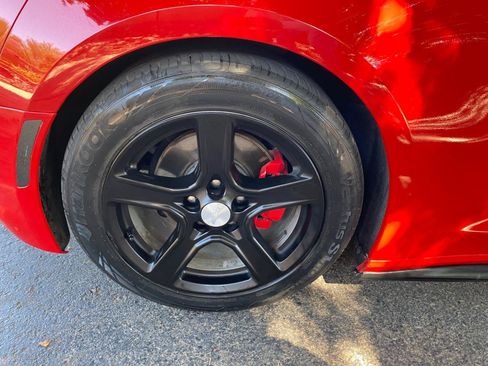 Used 2019 Chevrolet Camaro LT RWD image 20