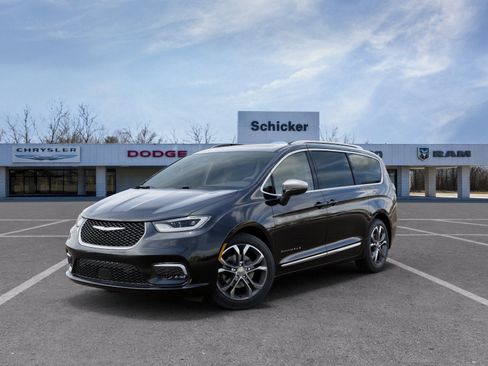 New 2026 Chrysler Pacifica Pinnacle image 23