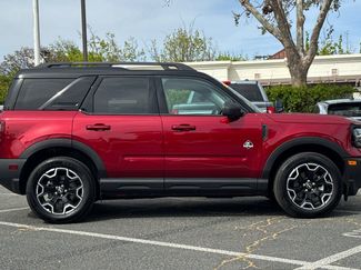 Certified 2025 Ford Bronco Sport Outer Banks w/ Outer Banks Tech Package+ video 3