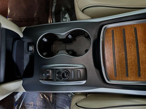 Used 2018 Acura MDX w/Advance Pkg image 22