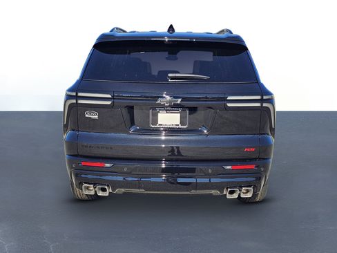New 2026 Chevrolet Traverse RS w/ LPO, Floor Liner Package image 6