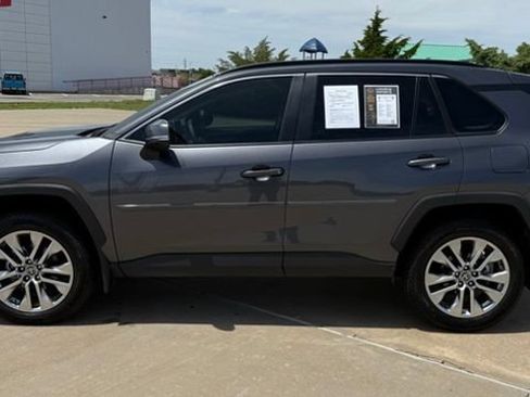 Used 2025 Toyota RAV4 XLE Premium FWD image 3