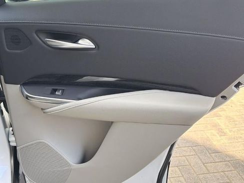 Certified 2023 Cadillac XT4 Premium Luxury FWD image 14