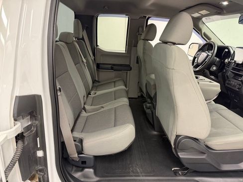 Used 2015 Ford F150 XL w/ Equipment Group 101A Mid AWD/4WD image 14