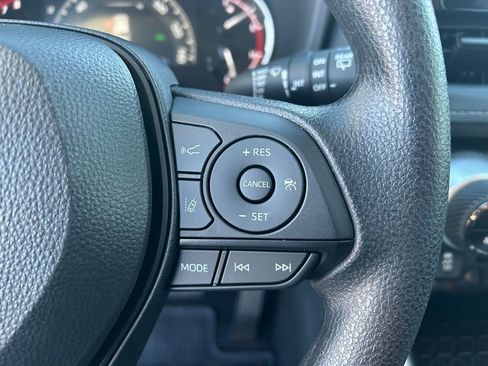 Used 2025 Toyota RAV4 XLE image 11