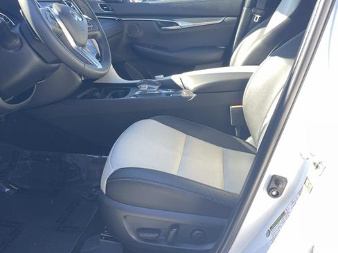 Certified 2025 INFINITI QX55 Luxe w/ Cargo Package image 14