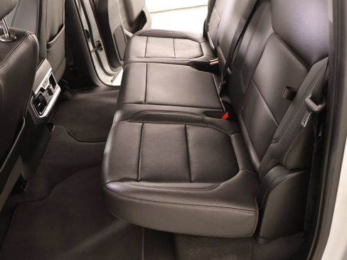 Used 2019 GMC Sierra 1500 SLT RWD image 12