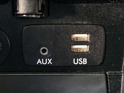 Used 2017 Subaru Legacy 2.5i Sport image 24