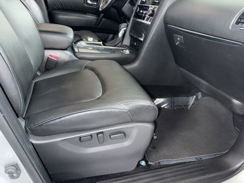 Used 2022 Nissan Armada SV w/ Cargo Package RWD image 16
