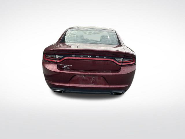 Used 2017 Dodge Charger SE RWD image 8