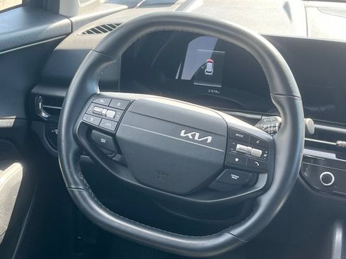 Used 2026 Kia Sportage LX AWD/4WD image 27