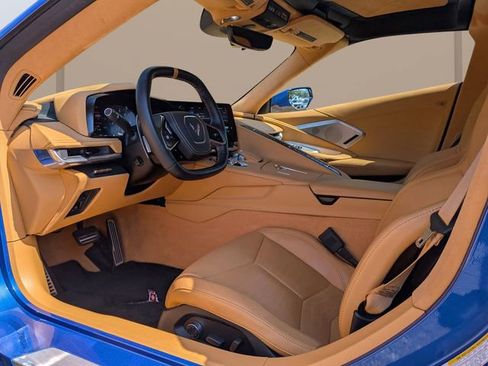 Used 2022 Chevrolet Corvette Stingray Premium Cpe w/ Z51 Performance Package RWD image 15
