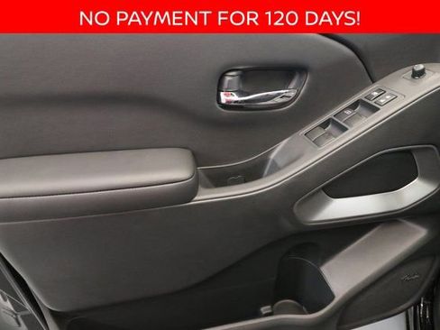 New 2025 Nissan Frontier SV w/ SV Convenience Package image 7