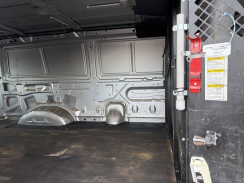 Used 2011 Ford E-250 and Econoline 250 Extended w/ Commercial Cargo Van Pkg image 8