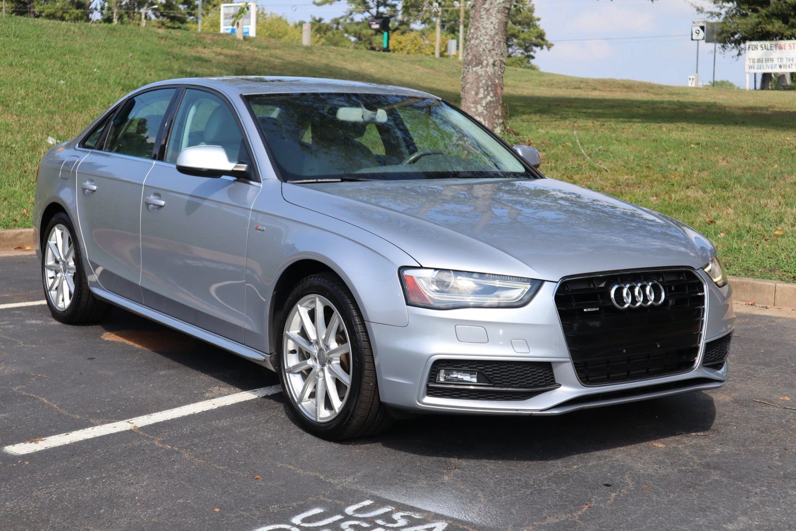 Used 2016 Audi A4 2.0T Premium Plus w/ Technology Package AWD/4WD image 3