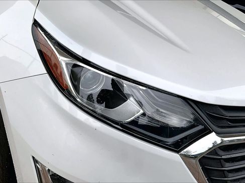 Used 2021 Chevrolet Equinox LT image 26