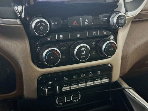 Used 2020 RAM 3500 Laramie image 18