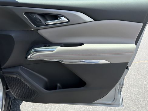 New 2026 Chevrolet Traverse LT w/ LPO, Floor Liner Package FWD image 14