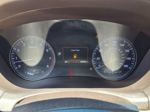 Used 2015 Hyundai Genesis 3.8 RWD image 19