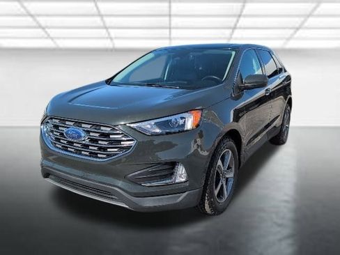 Used 2022 Ford Edge SEL w/ Convenience Package image 29