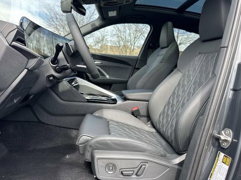 New 2026 Audi SQ5 Premium Plus image 24
