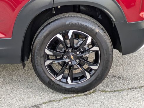 Certified 2023 Chevrolet TrailBlazer LT w/ Convenience Package image 9