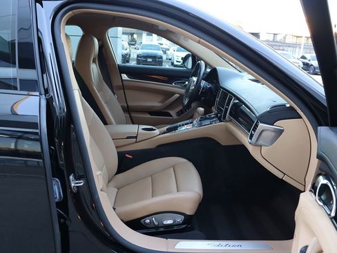 Used 2016 Porsche Panamera Edition w/ Premium Package Plus image 29
