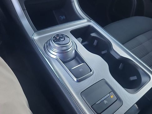 Used 2022 Ford Edge SEL w/ Convenience Package image 40