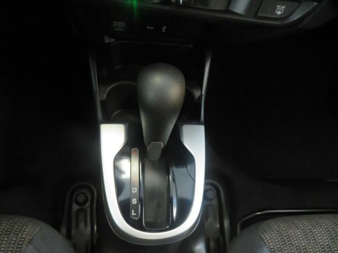 Used 2016 Honda Fit LX image 41