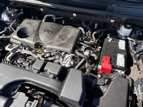 Certified 2024 Toyota RAV4 XLE FWD image 9