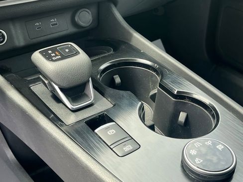 Used 2023 Nissan Rogue S image 14