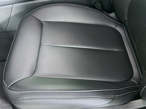 Used 2025 Jeep Grand Cherokee Limited w/ Trailer Tow Package image 18