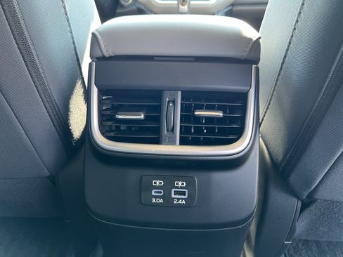Certified 2025 Subaru Outback Premium AWD/4WD image 26