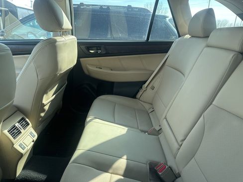 Used 2019 Subaru Outback 2.5i Limited image 21