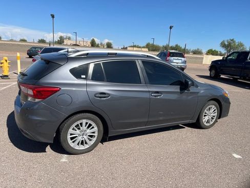 Used 2018 Subaru Impreza 2.0i Premium AWD/4WD image 5