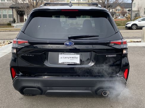 New 2026 Subaru Forester Touring AWD/4WD image 5