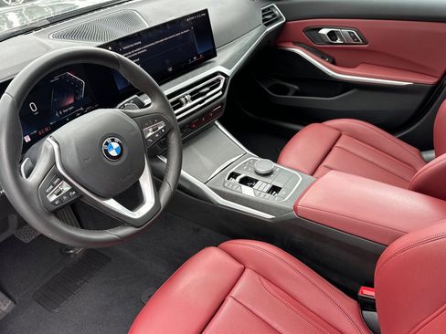 Used 2023 BMW 330i Sedan w/ Parking Assistance Package RWD image 9