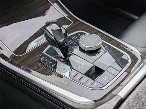 Used 2020 BMW X5 xDrive40i w/ Premium Package image 9