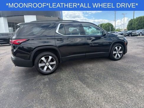 Used 2023 Chevrolet Traverse LT AWD/4WD image 12