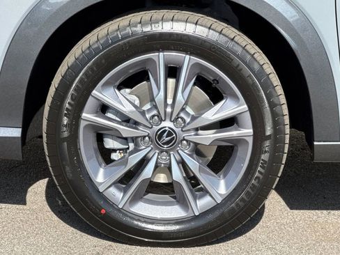 Used 2026 Acura ADX FWD image 34