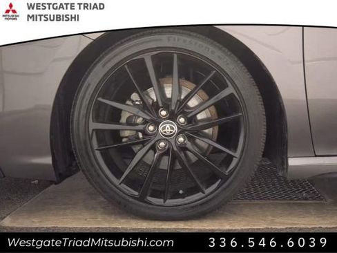 Used 2021 Toyota Camry XSE FWD image 7