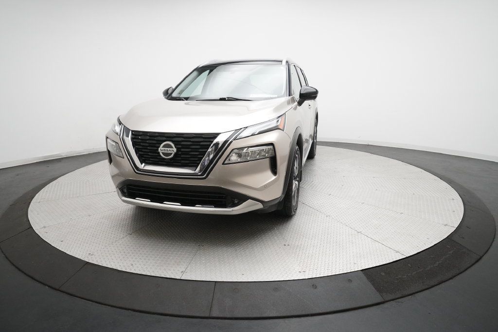 Used 2021 Nissan Rogue Platinum AWD/4WD image 13