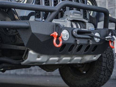 Used 2023 Jeep Gladiator Mojave w/ LED Lighting Group image 15